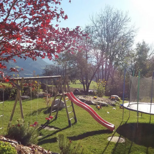 Kinderurlaub auf dem Bauernhof mit Tieren